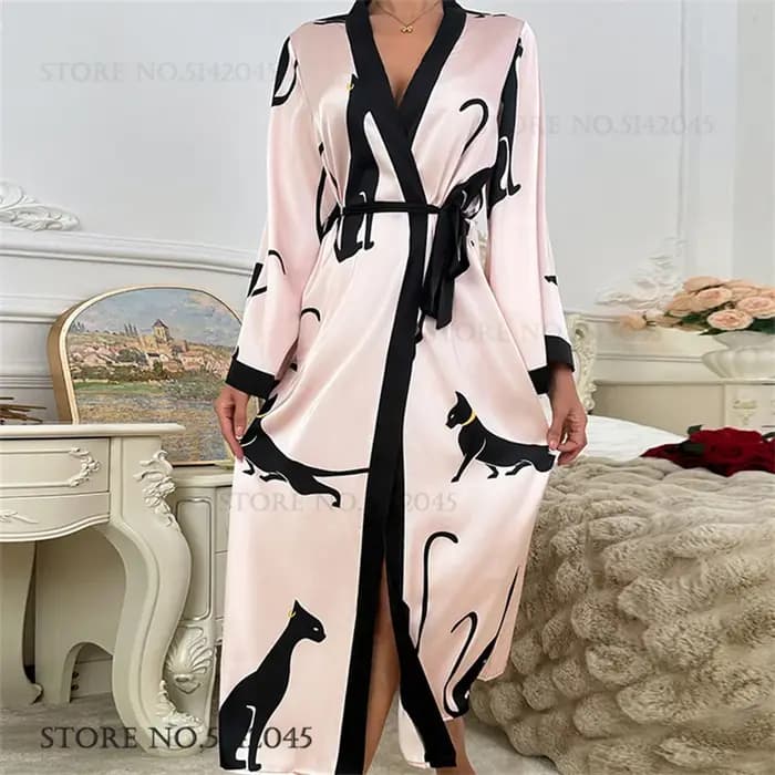 Femmes soie Satin longue Robe vêtements de détente imprimé dessin animé léopard chat Kimono peignoir
