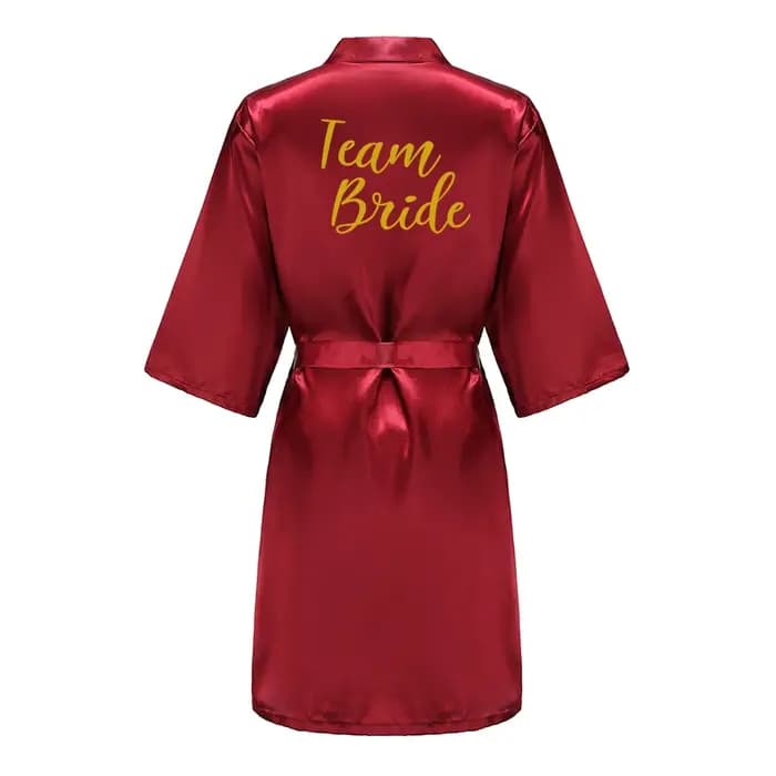 Peignoir Bordeaux avec Lettres Dorées pour Femme