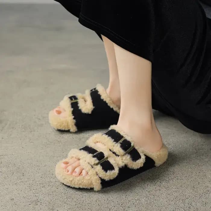 Nouvelles pantoufles plates d'hiver en coton pour femmes, pantoufles décontractées doublées floues,