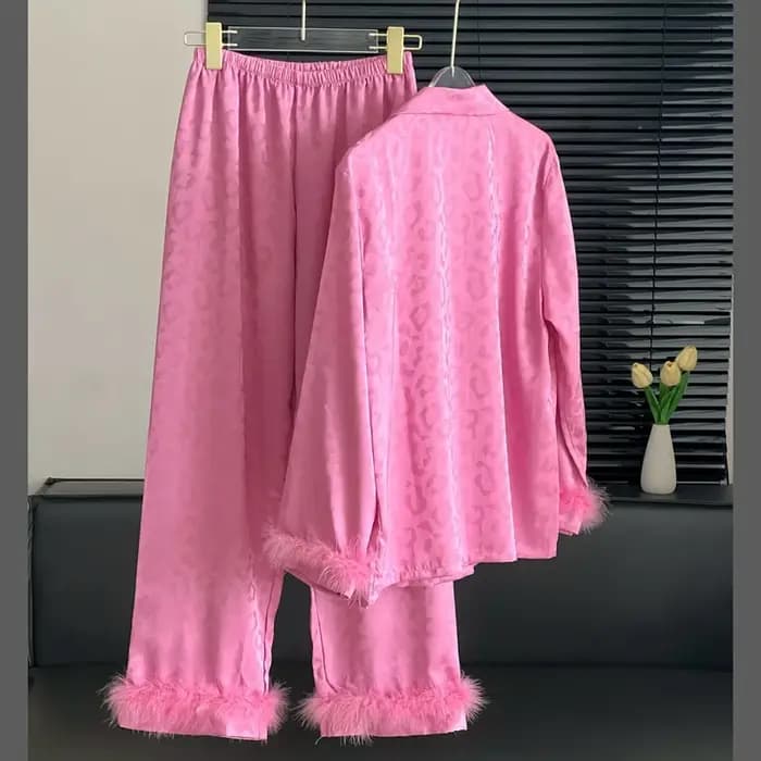 Pyjama léopard à manches longues pour femmes