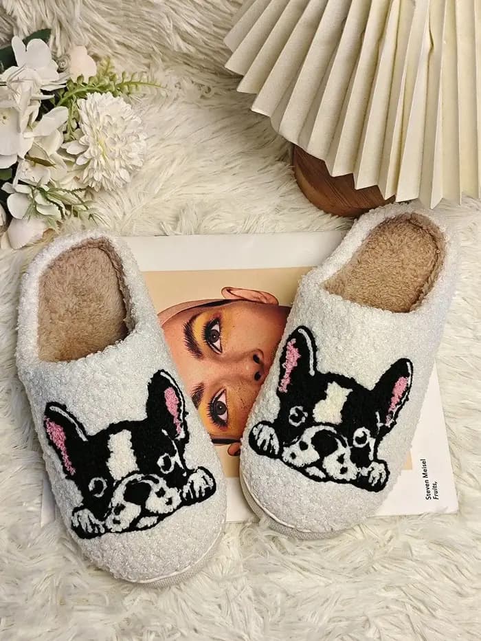 Nouvelles pantoufles en polaire motif bouledogue mignon 2026 pour hommes et femmes