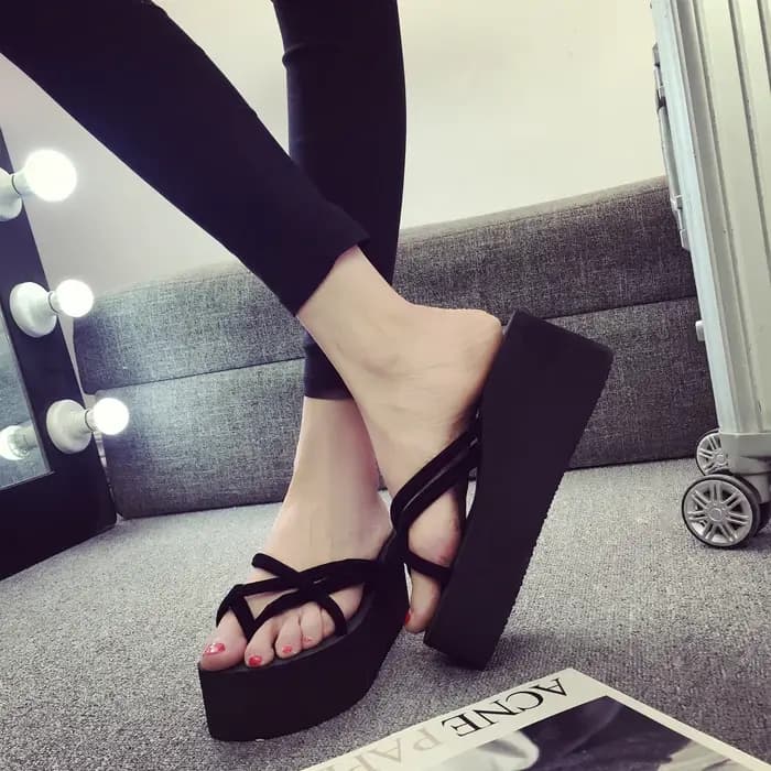 Pantoufles de nouveau style européen et américain pour femmes