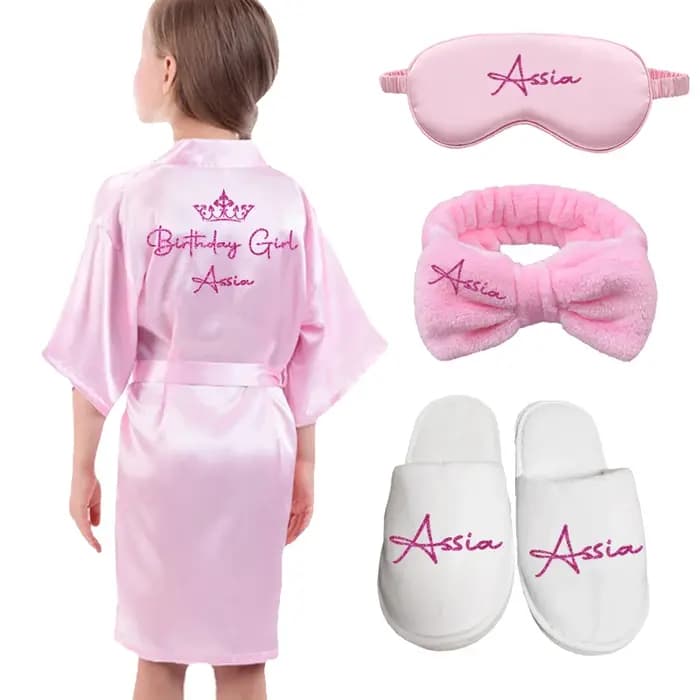 Ensemble de Robes de Chambre à Fleurs Personnalisées avec Nom et Date