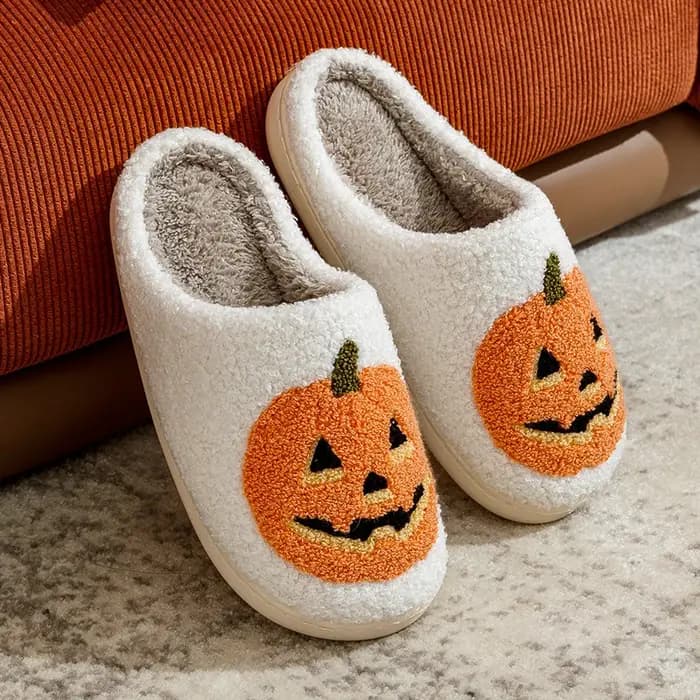 Classiques citrouille Halloween chaussons pour femmes hiver intérieur dessin animé confort maison chambre doux casual plat en peluche chaussures pour cadeau
