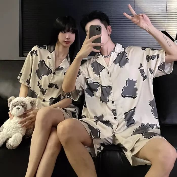 Couple pyjamas été glace soie dessin animé étudiant grande taille grande taille 00.00kg mince été hommes et femmes Homewear pijama mujer