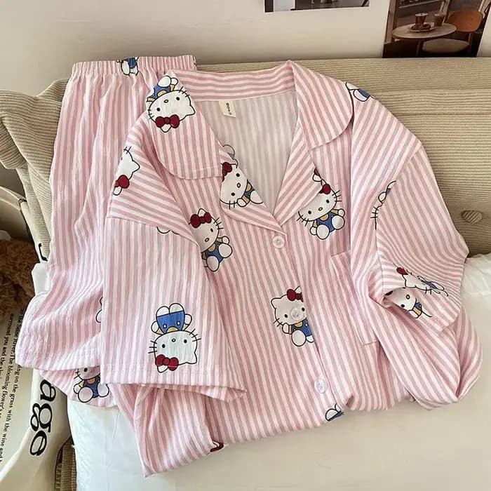 Kawaii Hello Kittys pyjamas femmes maison vêtements ensemble été à manches courtes Shorts