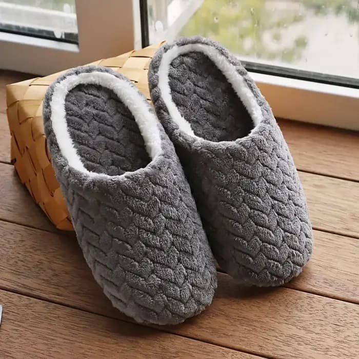 Pantoufles chaudes en peluche antidérapantes durables