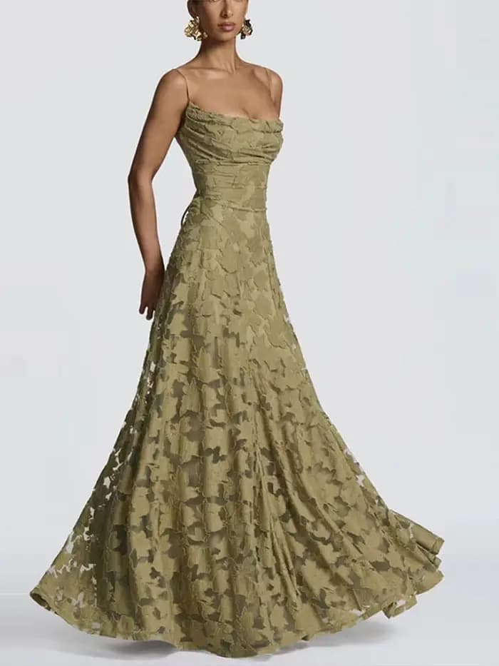 Robe longue à bretelles licou pour femmes
