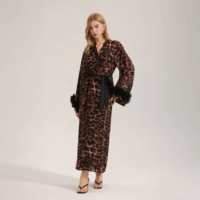 Robe de chambre à manches longues imprimé léopard en fil perlé