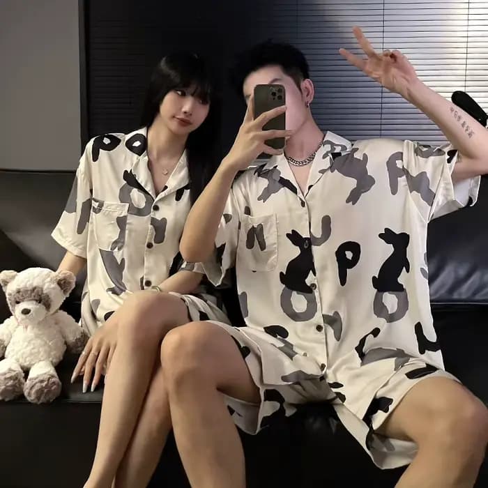 Couple pyjamas été glace soie dessin animé étudiant grande taille grande taille 00.00kg mince été hommes et femmes Homewear pijama mujer