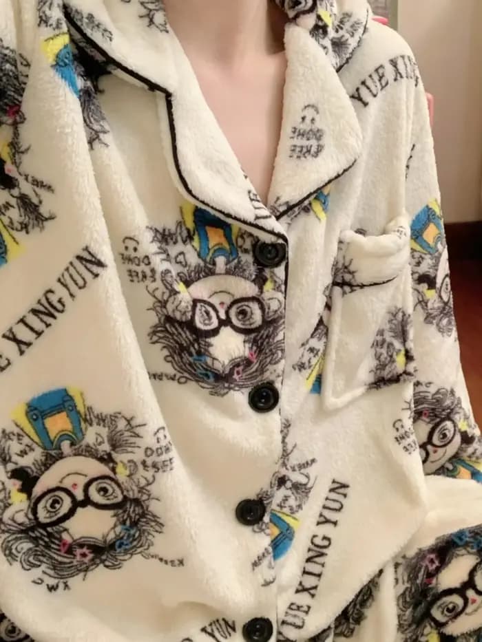 Ensemble de pyjama pour femme avec imprimé de lettres, mignon, chaud pour l'hiver, décontracté, doux, en polaire corail épaisse, vêtement de nuit vintage coréen.