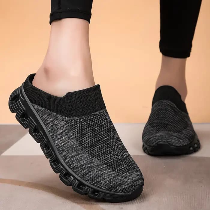 2025 unisexe pantoufles mocassins hommes mode respirant maison femmes fond épais diapositives Couple