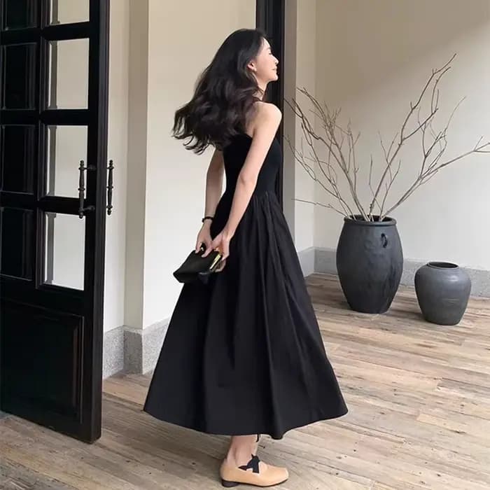 Robes longues tricotées noires pour femmes