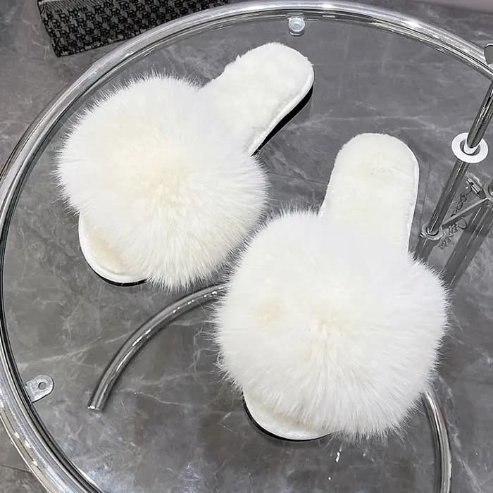 Nouvelles pantoufles d'intérieur en fausse fourrure pour femmes