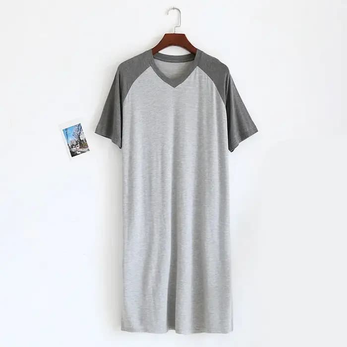 Chemise de nuit mi-longue à col en V pour hommes