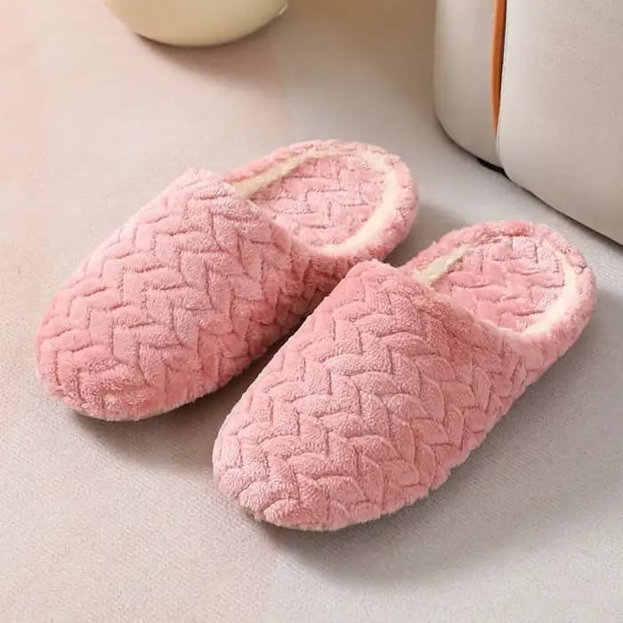 Pantoufles chaudes en peluche antidérapantes durables