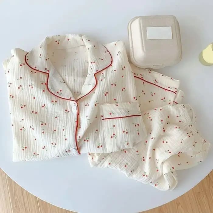 Mignon à volants cerise pyjamas femmes revers ample deux pièces vêtements de nuit chemise