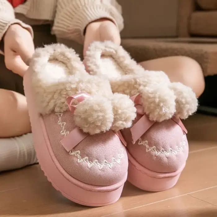 Pantoufles confortables antidérapantes en coton et peluche