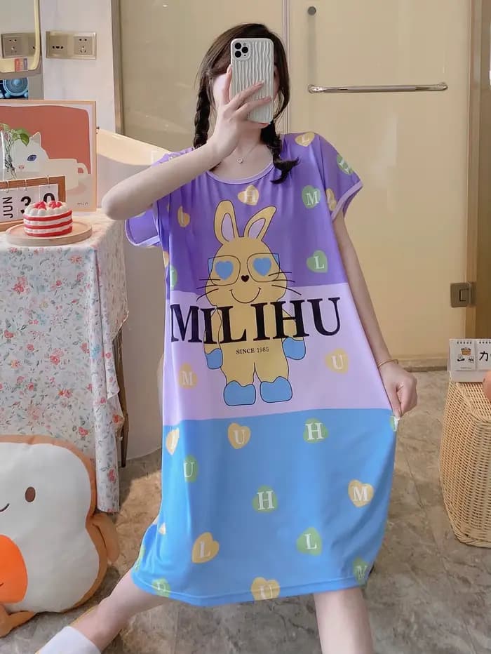 Pyjama décontracté à manches courtes et col rond pour femme