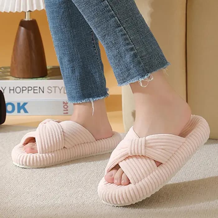 Pantoufles de maison à bretelles croisées en velours côtelé pour femmes, diapositives d'intérieur légères et antidérapantes, pantoufles en peluche rayées toutes saisons pour couples
