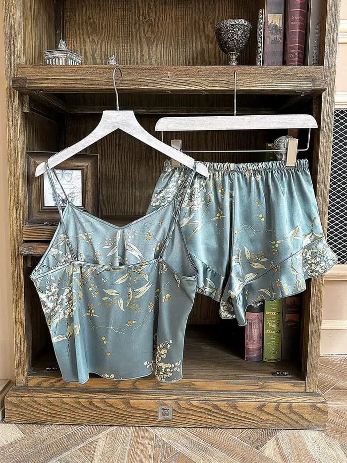 Ensemble pyjama vintage imprimé cerise pour femme