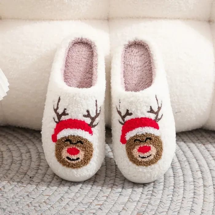 Hiver noël femmes maison pantoufles hommes intérieur doux sandales antidérapantes Couples chaud en peluche diapositives plates adultes unisexe belles chaussures