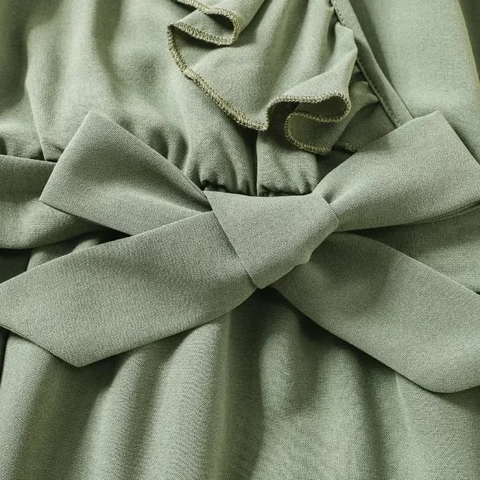 Robe vert frais pour filles - col en V à volants et ceinture