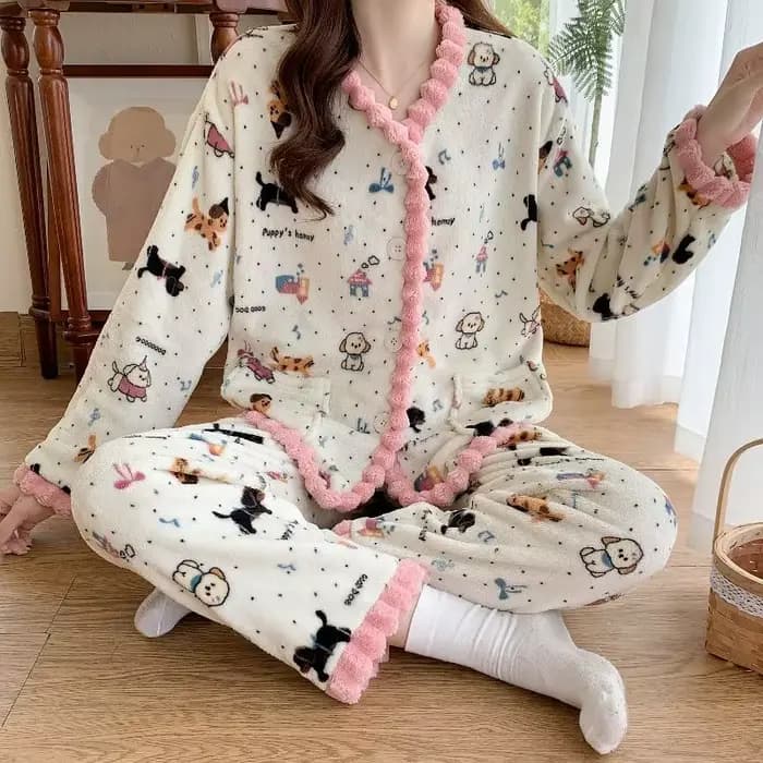 Pyjama en molleton de corail pour femme