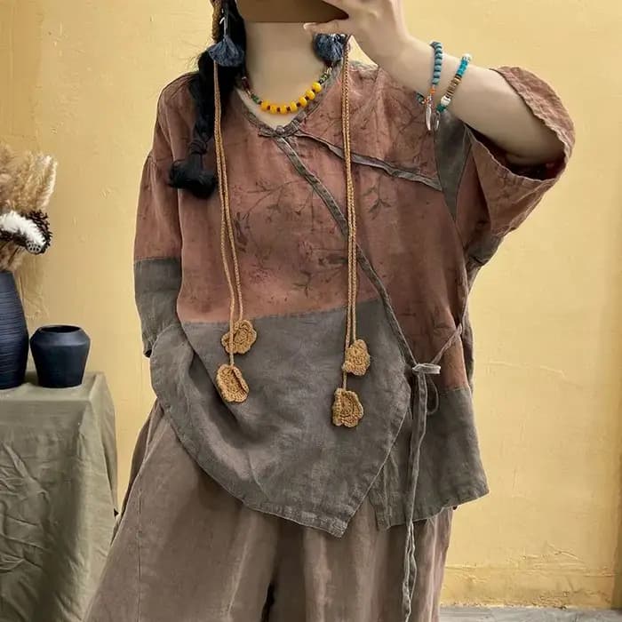 Coton lin t-shirts femmes mode imprimé contrasté à lacets chemise artistique irrégulière Vintage sur