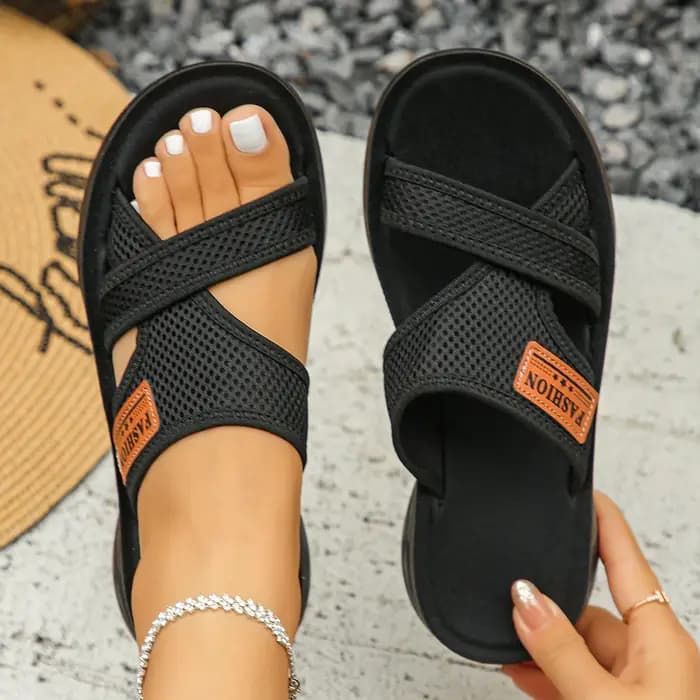 Femmes pantoufles plates été vêtements de plein air sandales fond souple chaussures légères femmes d