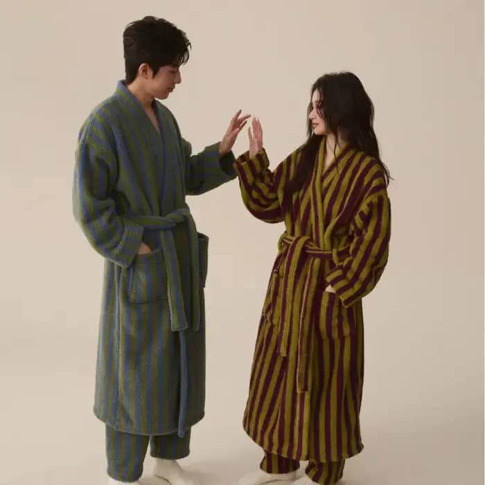 Ensemble de pyjama pantalon et robe de glouton épaissi pour femmes et hommes