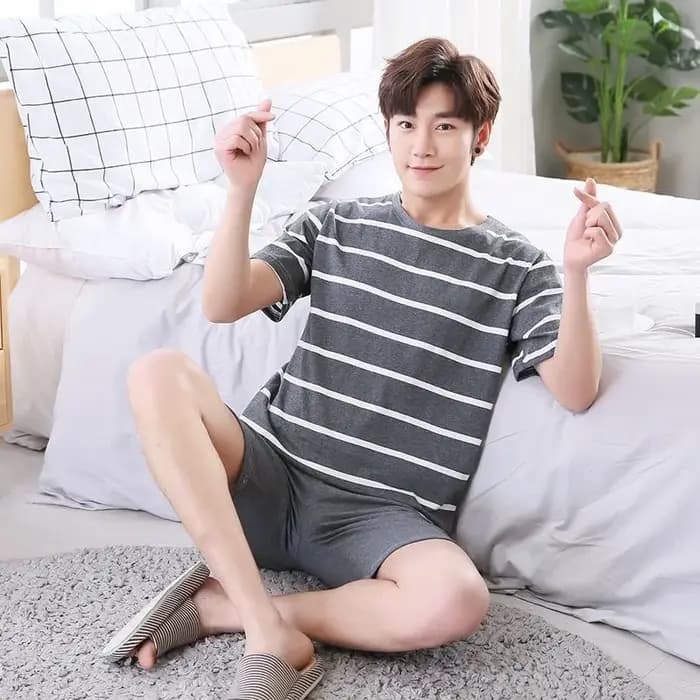 Nouveaux pyjamas d'été pour hommes - Ensemble de sous-vêtements légers à manches courtes et shorts pour jeunes