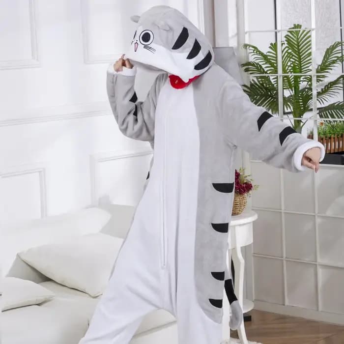 Chi chat pyjamas Onesies pour adultes femmes Kitty Pijamas flanelle Anime Kigurumi hommes une pièce vêtements de nuit corps complet Cosplay Costume