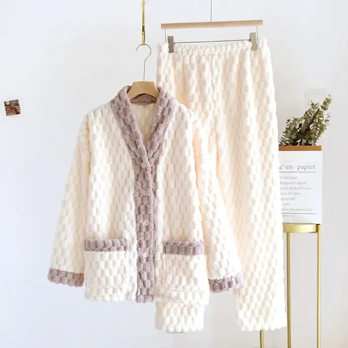 Pyjama en molleton de corail pour femme