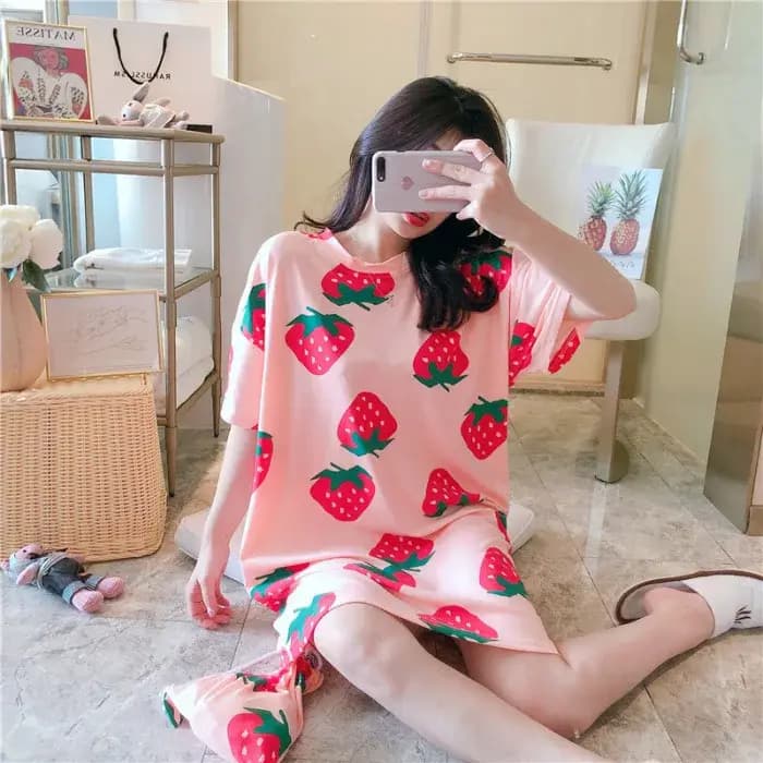 Robe de nuit mignonne à motifs de dessins animés pour femmes