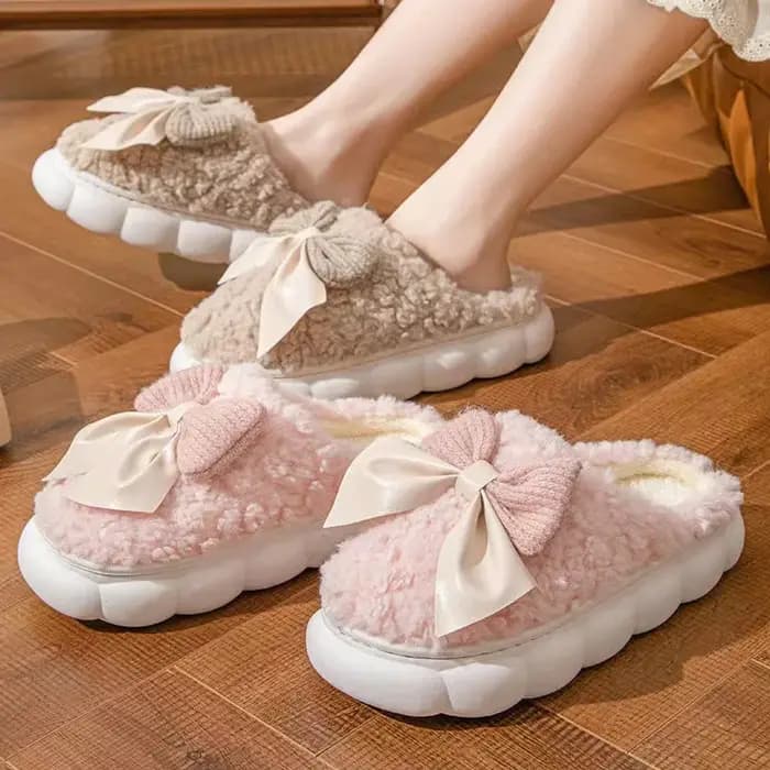 Pantoufles chaudes d'hiver en fourrure pour femmes, chaussures souples antidérapantes avec nœud mignon, confortables à talon plat, pantoufles d'intérieur en peluche pour chambre à coucher, 2025