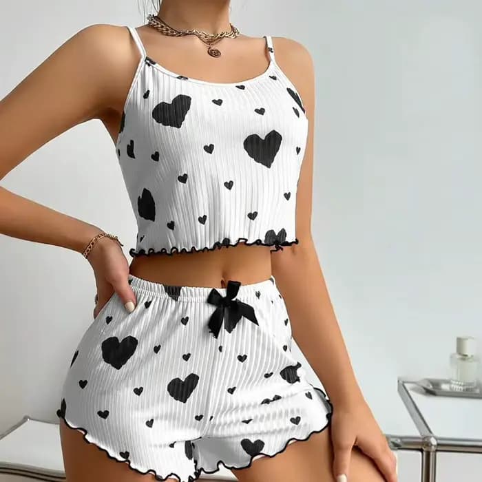 Ensemble pyjama blanc pour femme avec imprimé cœur
