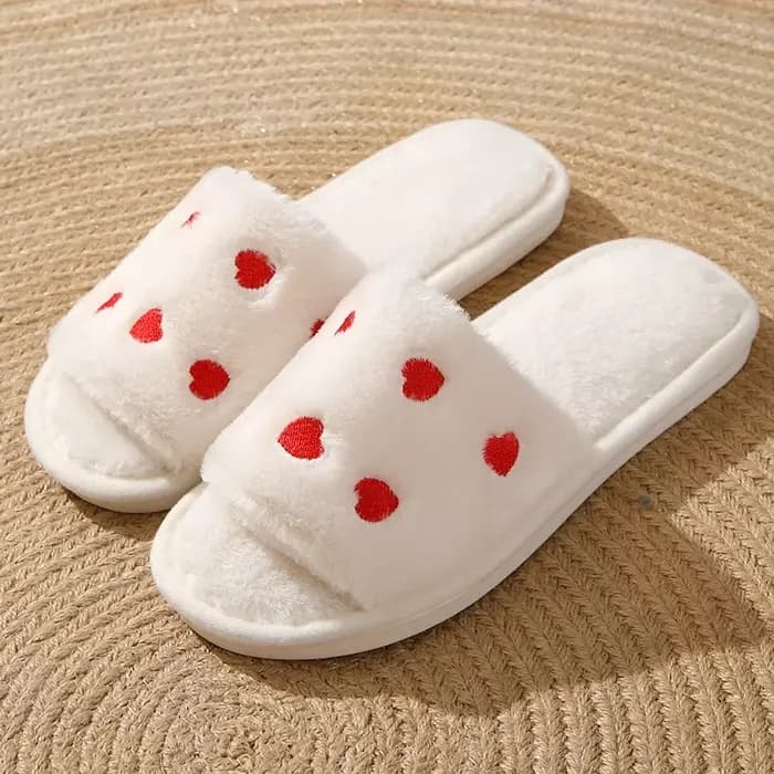 Pantoufles d'hiver en forme de cœur pour femmes et hommes