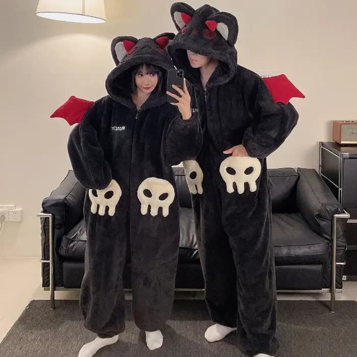 Dessin animé diable pyjamas Couples femmes hommes Onesie vêtements de nuit hiver épaissir à capuche