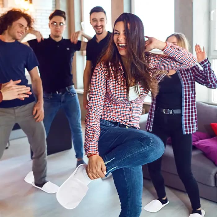 20-80 paires de chaussons jetables pour invités