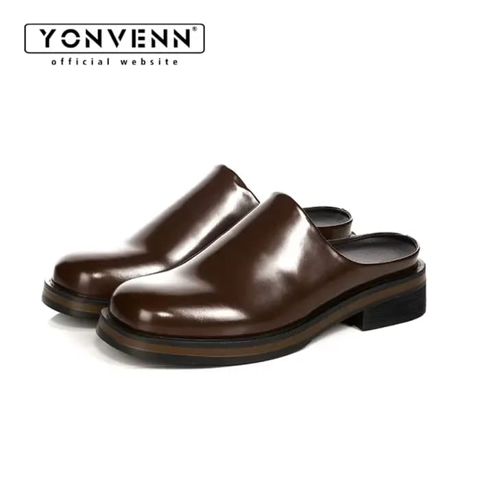 Nouvelles mules en cuir marron pour hommes