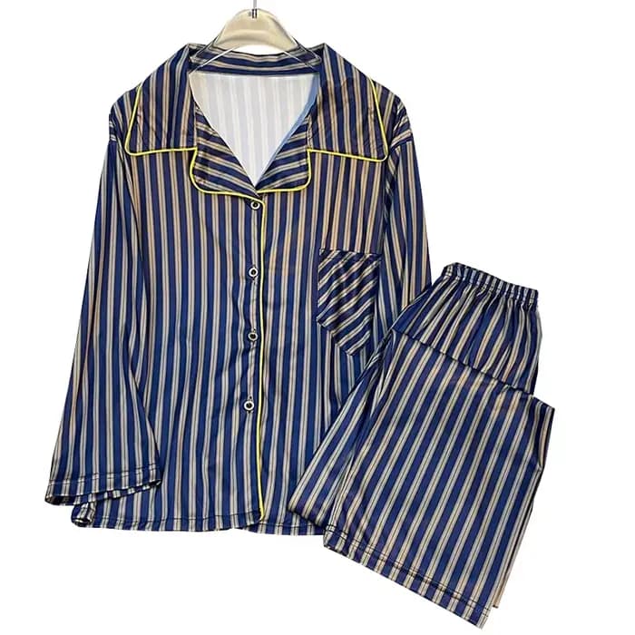 Pyjamas rayés coréens pour le printemps et nouveau style haut de gamme pour les vêtements de maison des filles et les ensembles étudiants pouvant être portés à l'extérieur