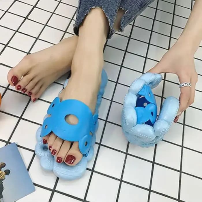 Pantoufles pour femmes et sandales pour dames