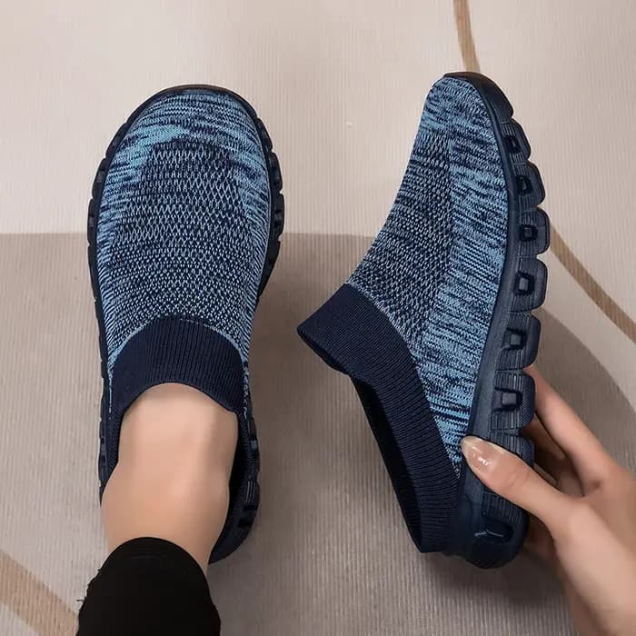 2025 unisexe pantoufles mocassins hommes mode respirant maison femmes fond épais diapositives Couple marche chaussures décontractées grande taille baskets