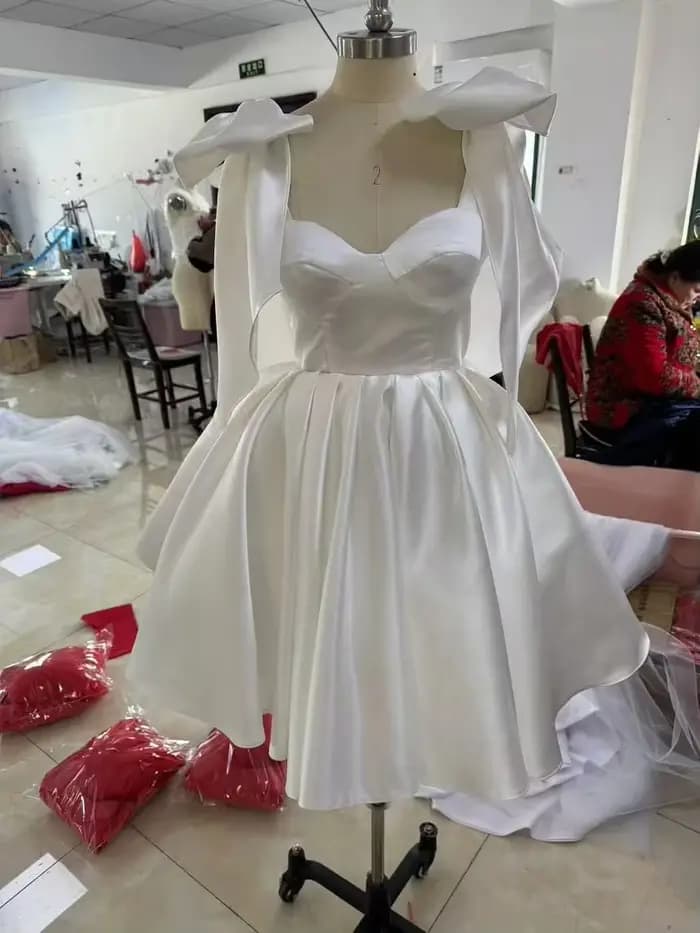 Nouvelle robe sexy sans manches pour femmes