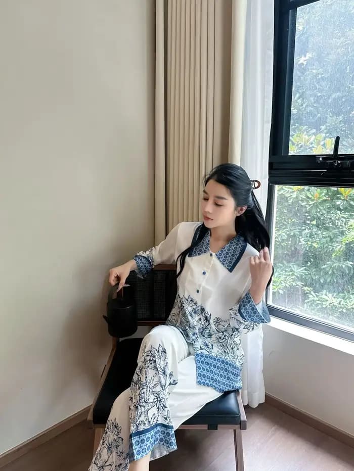 Pyjama en soie glacée pour femme