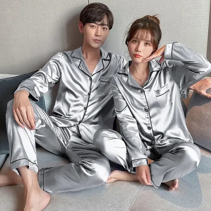 Ensemble de pyjama en satin à manches longues pour couple