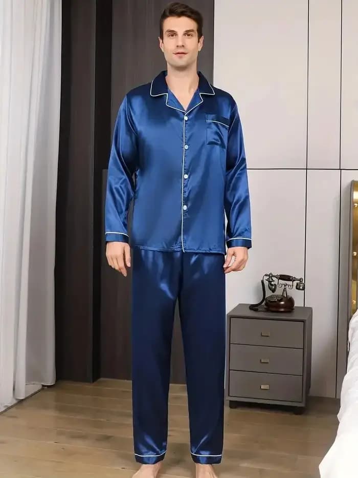 Nouveaux hommes pyjamas ensemble soie Satin vêtements de nuit pour homme chemise à manches longues Pijama mâle mode doux
