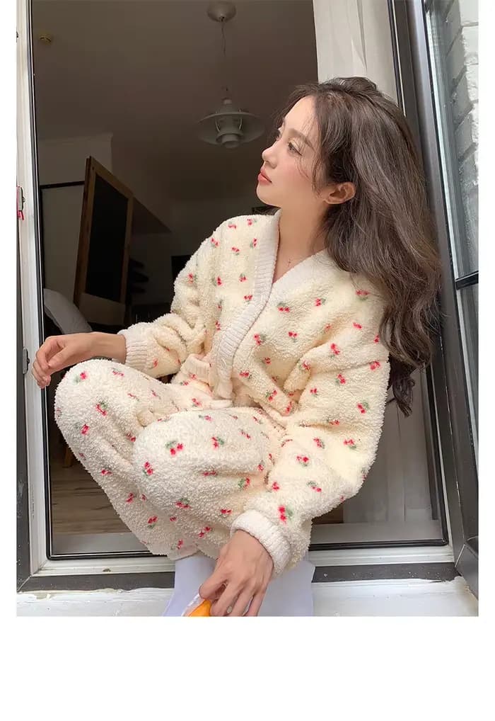 Pyjamas pour femmes chaud doux hiver flanelle maison vêtements femme mignon