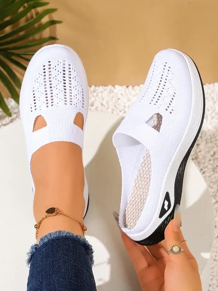 Femmes chaussures été nouveau sans lacet en plein air portable pantoufles respirant maille creux fond souple confortable